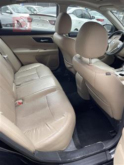 نیسان ئەلتیما